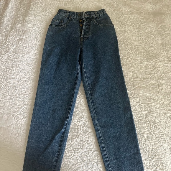 Linson Jeans - Picture 3 of 4